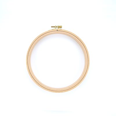 NURGE EMBROIDERY HOOP - WOODEN SCREWED 24MM